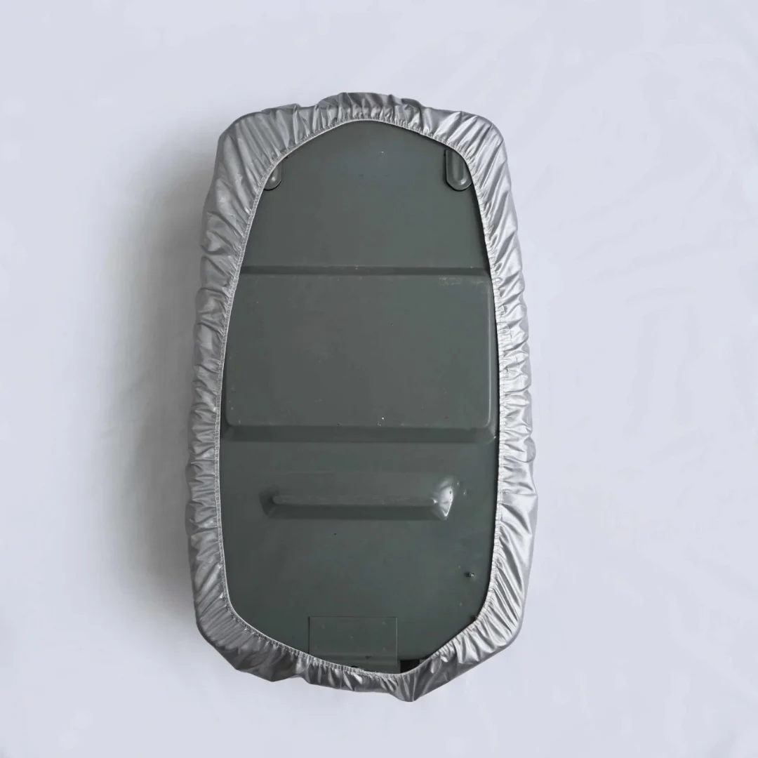 Instant geyser cover with secure elastic back grip